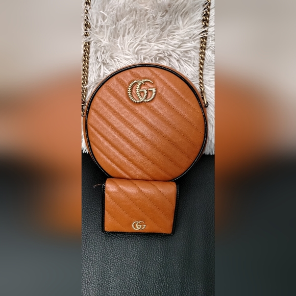 GUCCIAzalea Calfskin Matelasse Diagonal Mini Torchon GG Marmont Round Shoulder - Picture 1 of 16